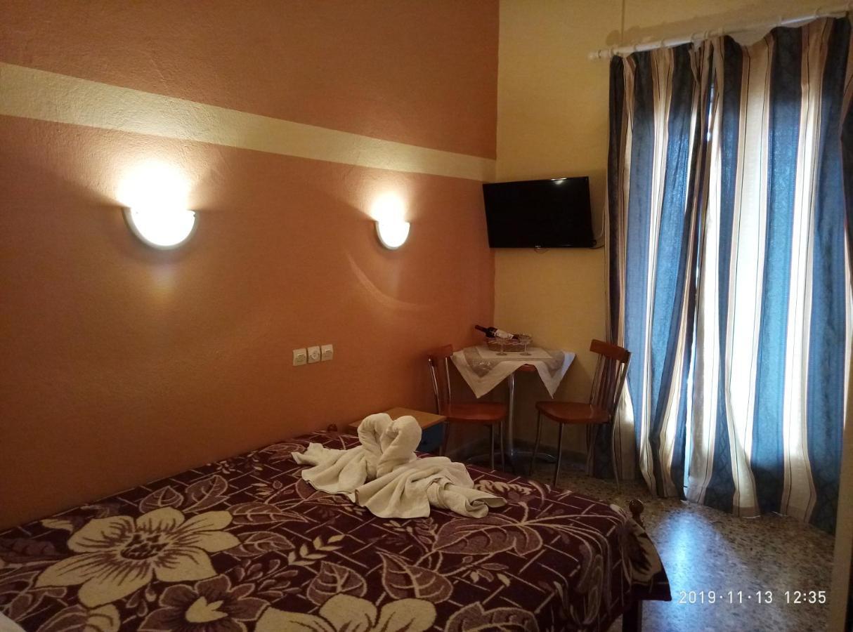 Sofia Rooms Loutra Edipsou  Exteriér fotografie