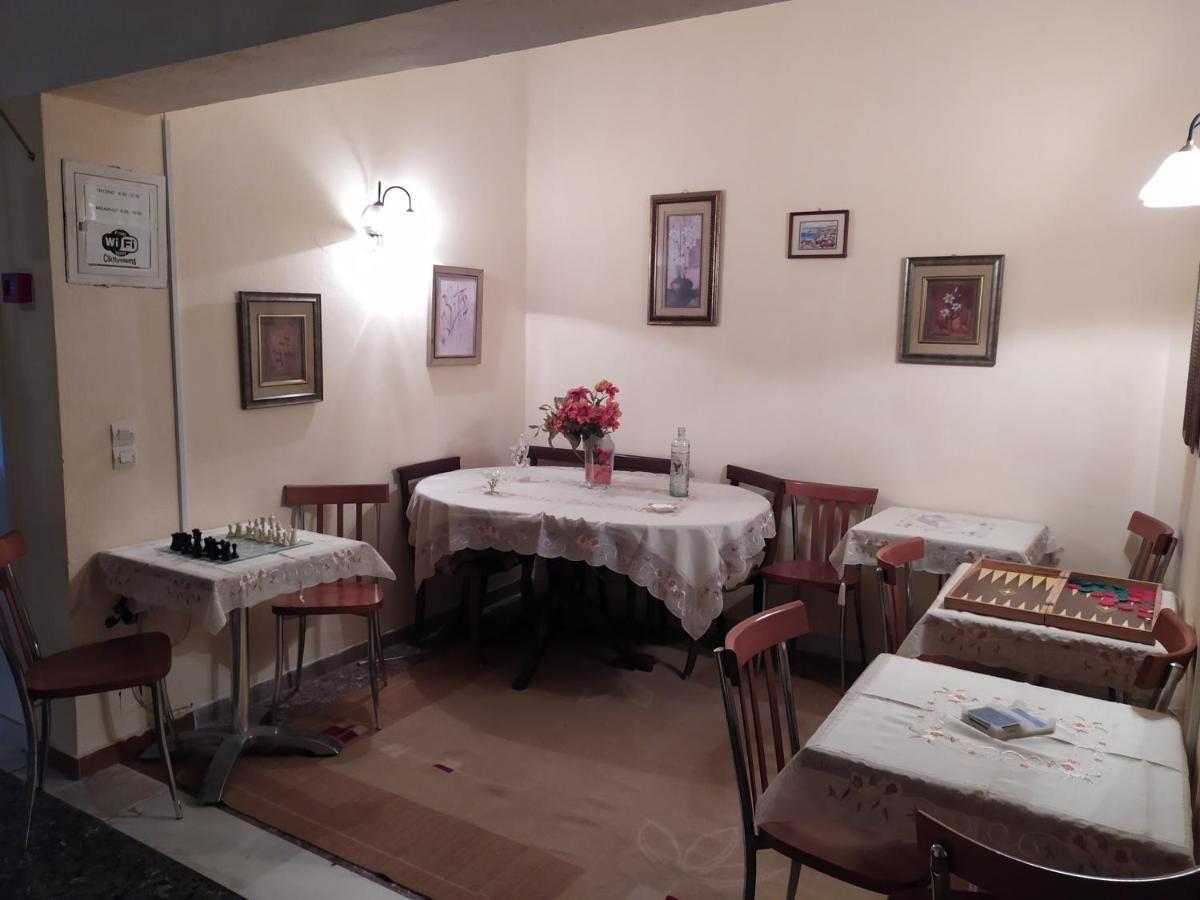 Sofia Rooms Loutra Edipsou  Exteriér fotografie
